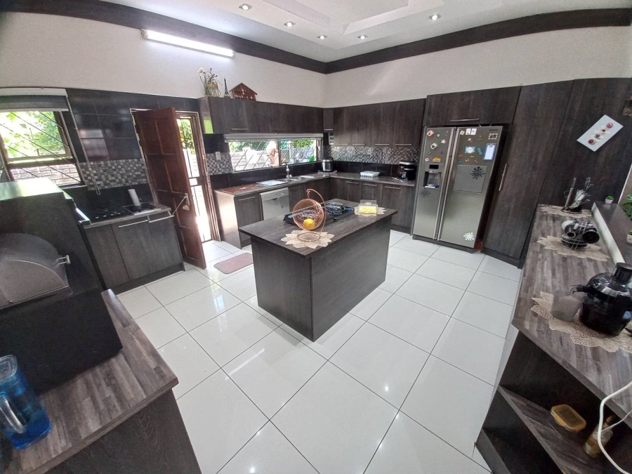 7 Bedroom Property for Sale in Ladybrand Free State